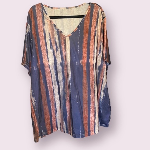 Short Sleeve V-Neck NWOT T-Shirt, Stripe Print - Picture 6 of 9